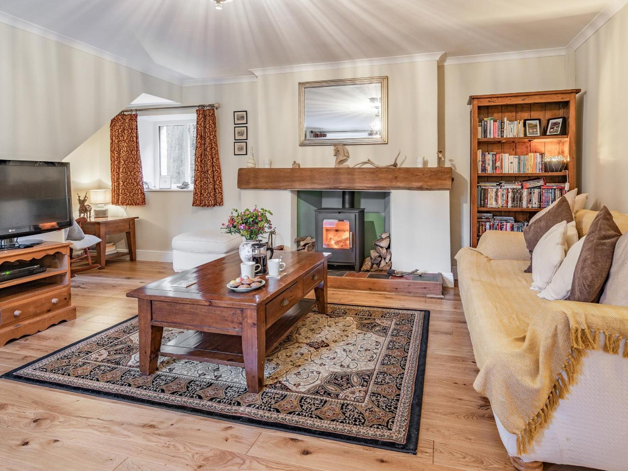 Pwll Farmhouse Llanllawdog Eksteriør billede